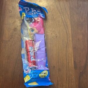 Shimmer and Shine Pez dispenser new sealed in pkg -pink - Shimmer